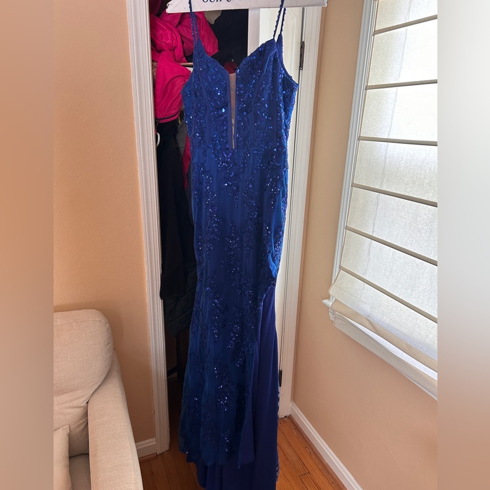 Found a dress I liked more and website is not letting me return this dress!